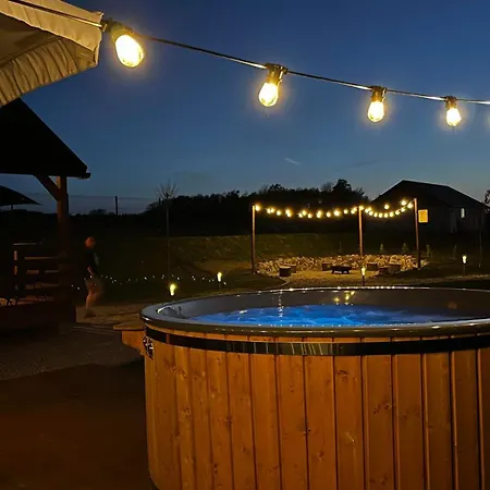 Holiday home Debowy Mazury Szczybaly Gizyckie